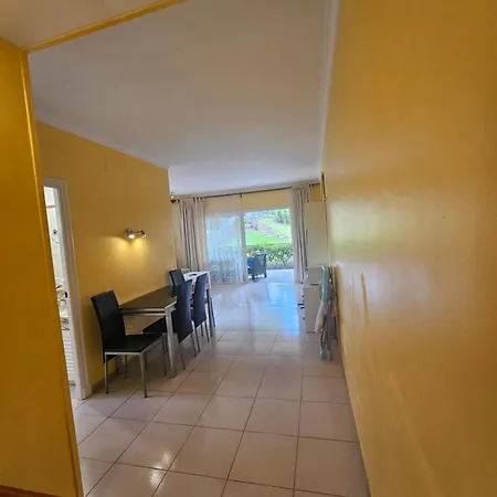 Away But Appartement