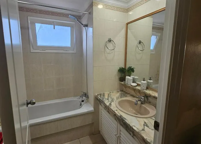 Away But Lägenhet *